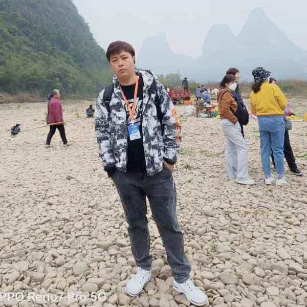 35岁岁浙江单身帅哥 - 扬州吉缘网