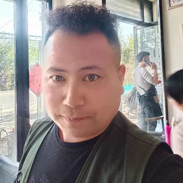 35岁岁山东单身帅哥 - 扬州吉缘网