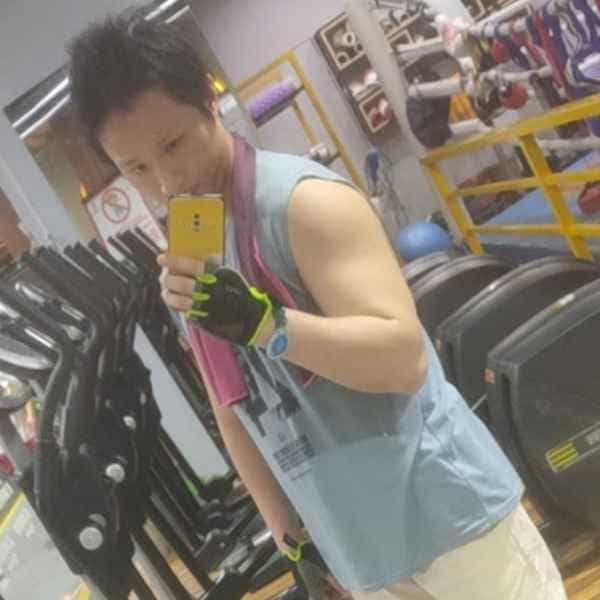 37岁岁广东单身帅哥 - 扬州吉缘网
