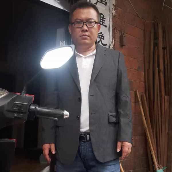 40岁岁江西单身帅哥 - 扬州吉缘网