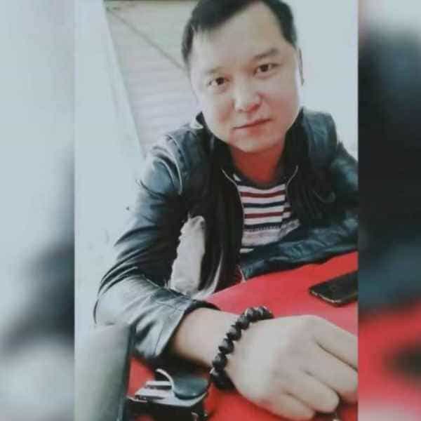 40岁岁湖南单身帅哥 - 扬州吉缘网